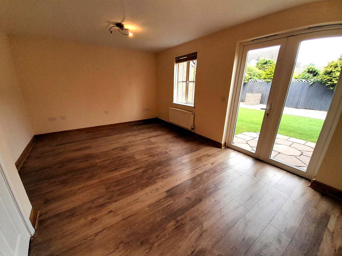 Porth Y Gar, Llanelli, SA14 9TJ